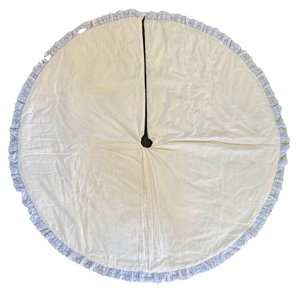 Vintage Large Homemade Patchwork Quilt Christmas Tree Skirt 62” Holiday Décor - Picture 3 of 5